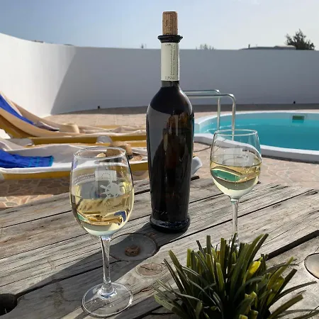 Βίλα Pico Partido Heated Pool *