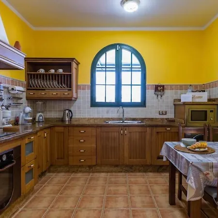 Βίλα Pico Partido Heated Pool *